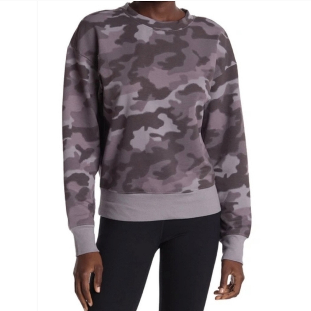 Zella Camo Sweatshirt Womens Xl Crewneck